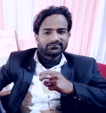 Journalist Rohit